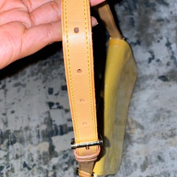 💋SOLD💋LV  Thompson Street(MI0969 - Picture 5 of 10